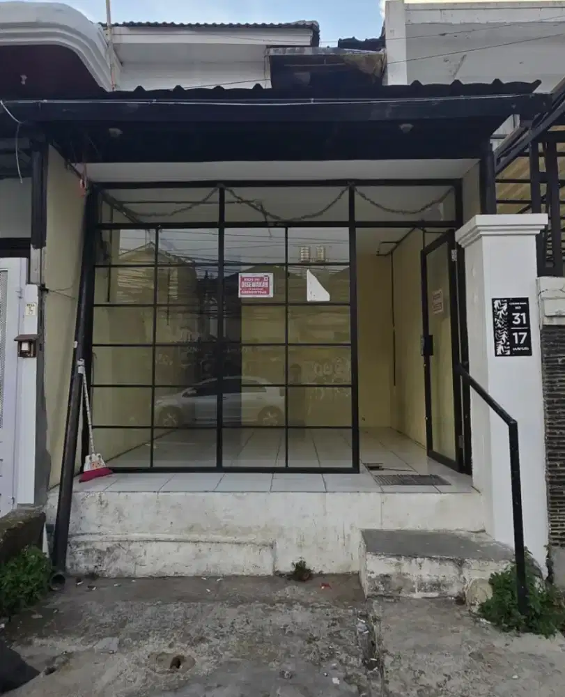 Di Sewakan kios strategis di cawang kavling