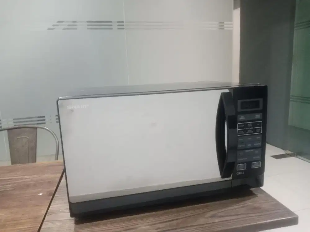 JUAL CEPAT PINDAHAN KANTOR - MICROWAVE SHARP