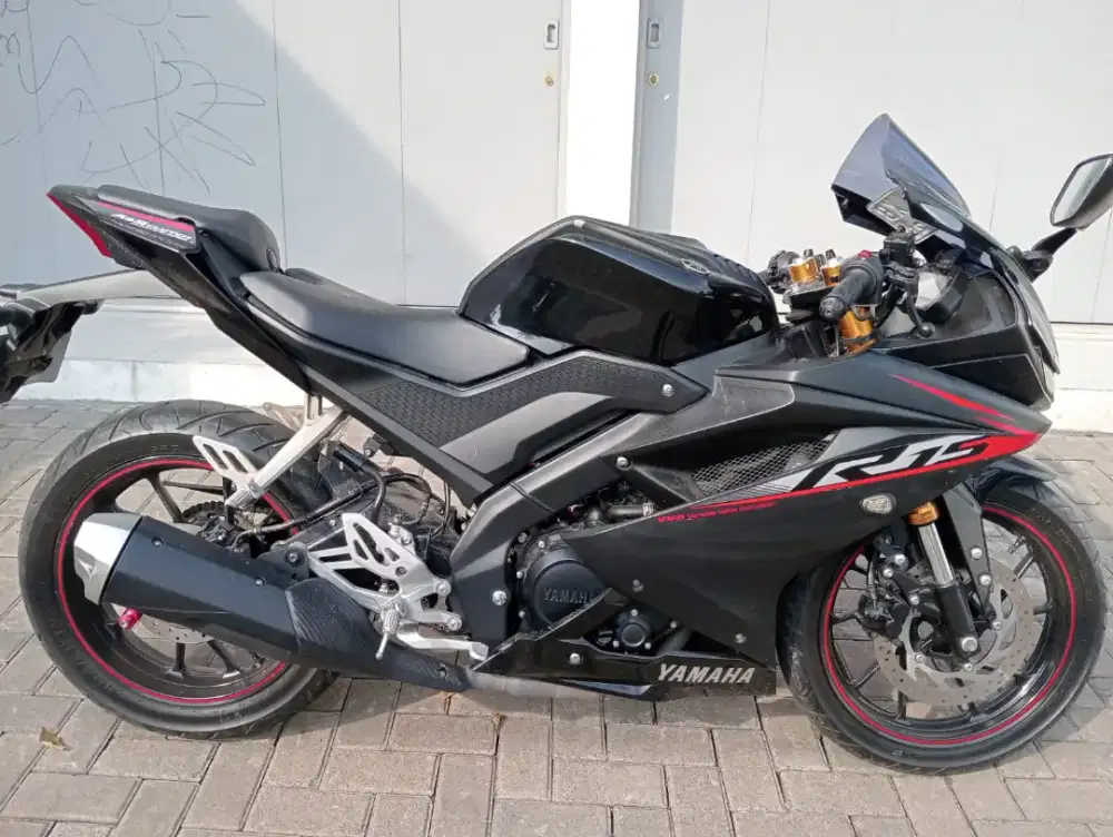 Yamaha R15 mulus dan istimewa