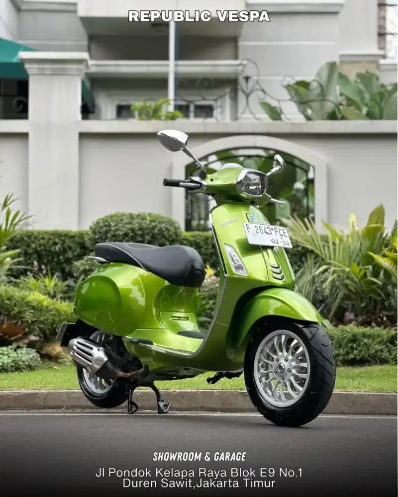 DIJUAL PIAGGIO VESPA SPRINT 150 IGET  TH 2017 RARE COLOR