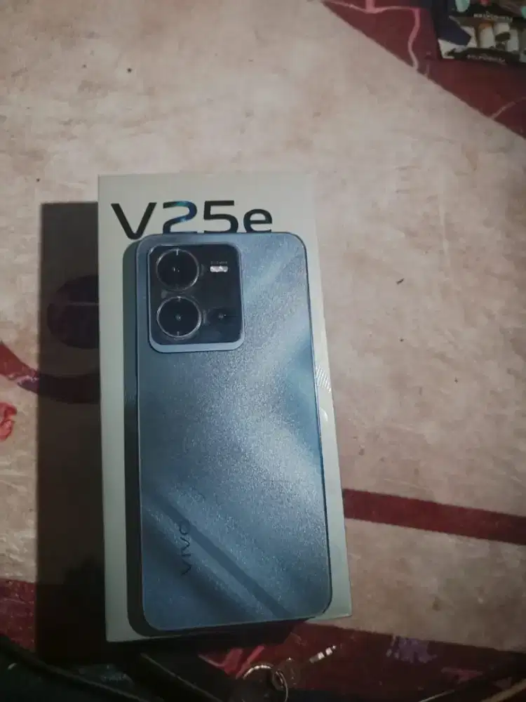 VIVO V25E SECOND LIKE NEW