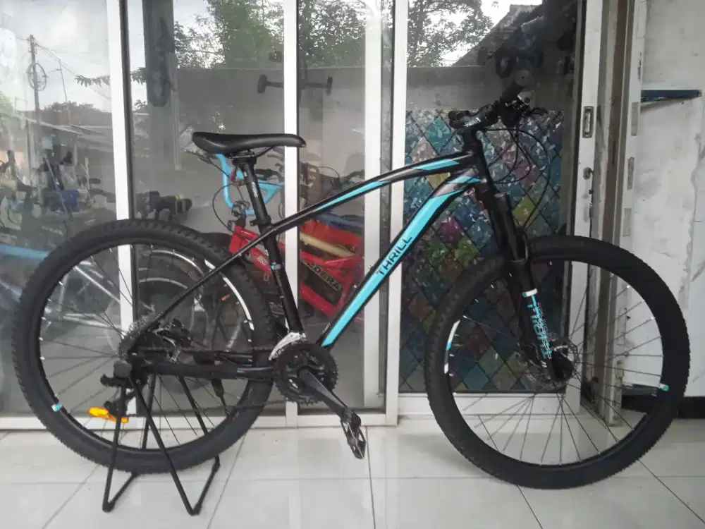 Sepeda gunung MTB thrill cleave 1.0 hidro