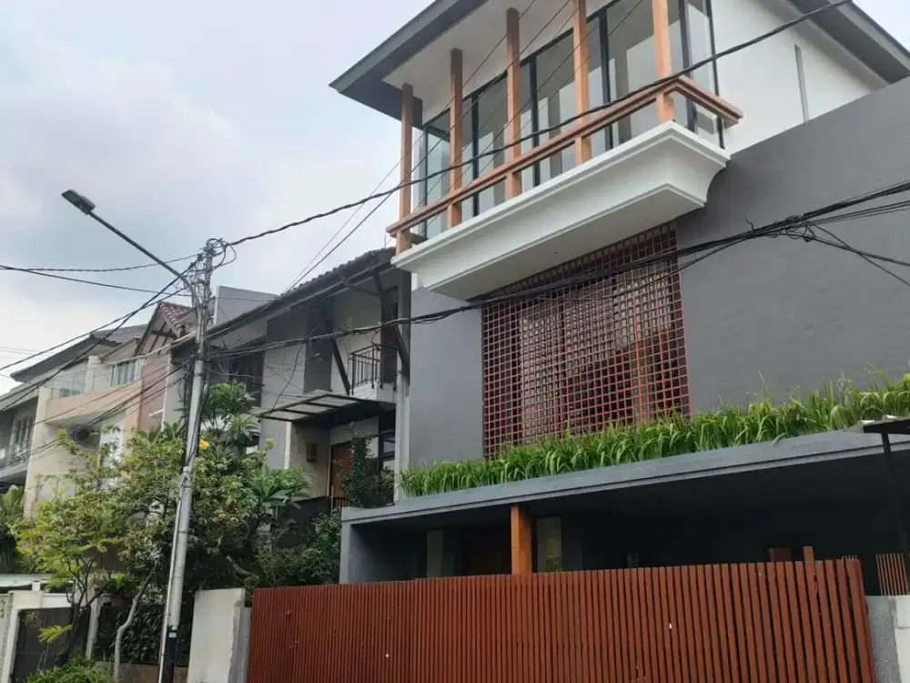 Dijual Rmh Brandnew, Ada Swim Pool,Lift,jln DPn Lebar Di P.indah