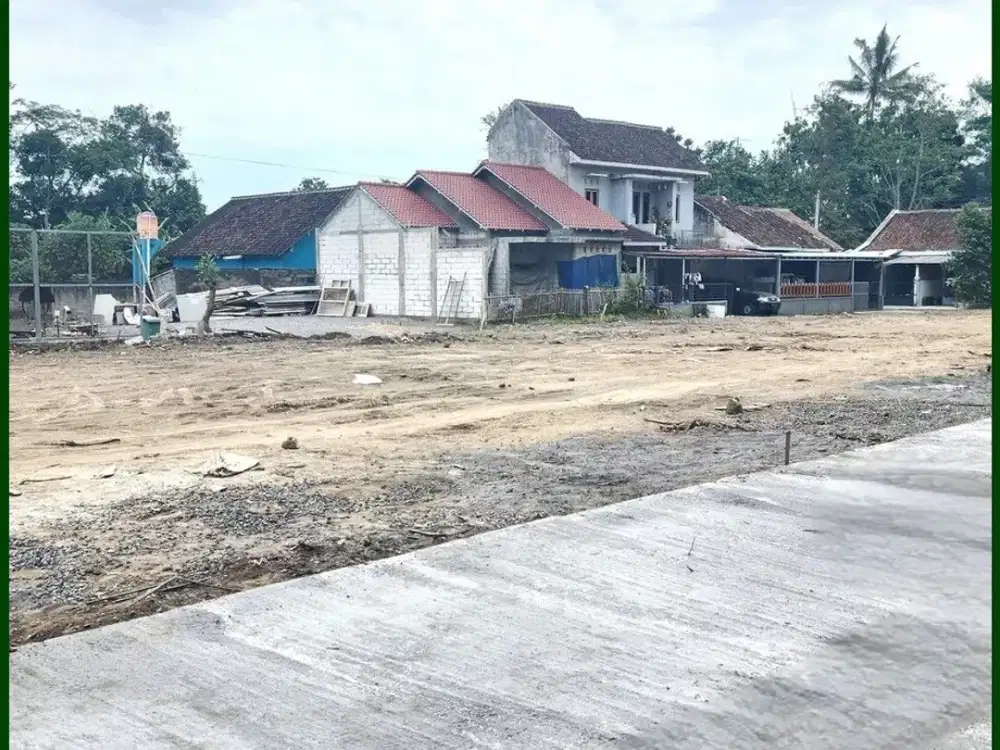Jual Tanah Yogyakarta Jl. Raya Wedomartani Sleman Dekat Stadion Maguwoharjo Untuk Rumah