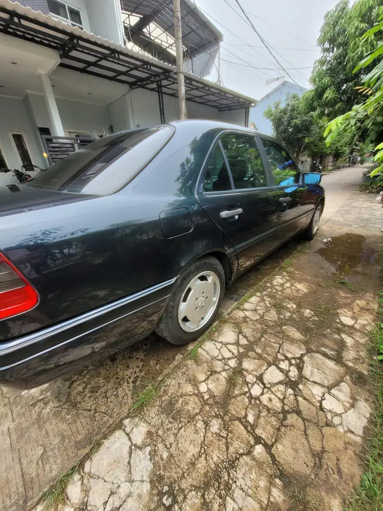 Mercedes-Benz C200 1996 Bensin