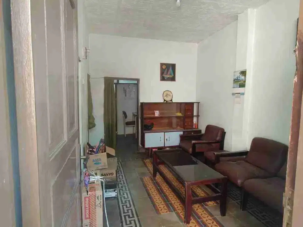 Dijual rumah di cigereleng akses motor