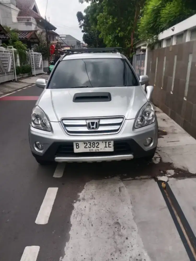 Dijual HONDA CRV 2.4 2005 A/T