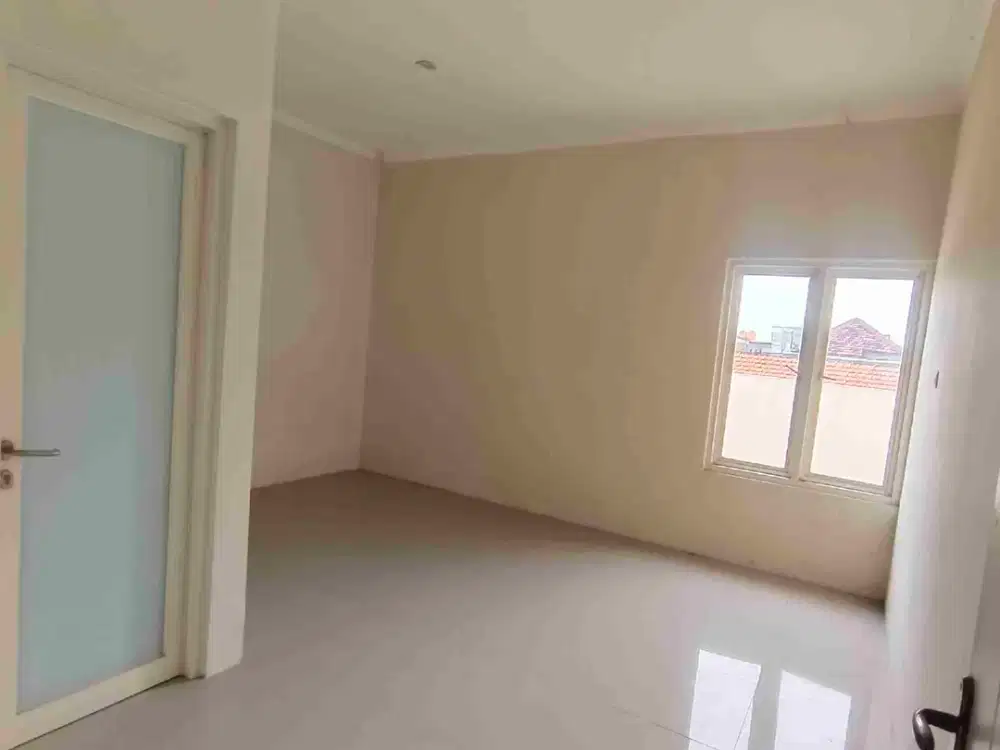 Rumah Baru 2 Lantai Setro Lebak Kenjeran