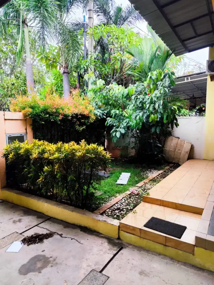 Jual Rumah Siap Huni Dan Semi Furnish Di Dalam Cluster Ifolia.