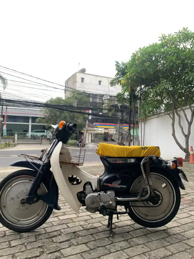 Honda C70 basic