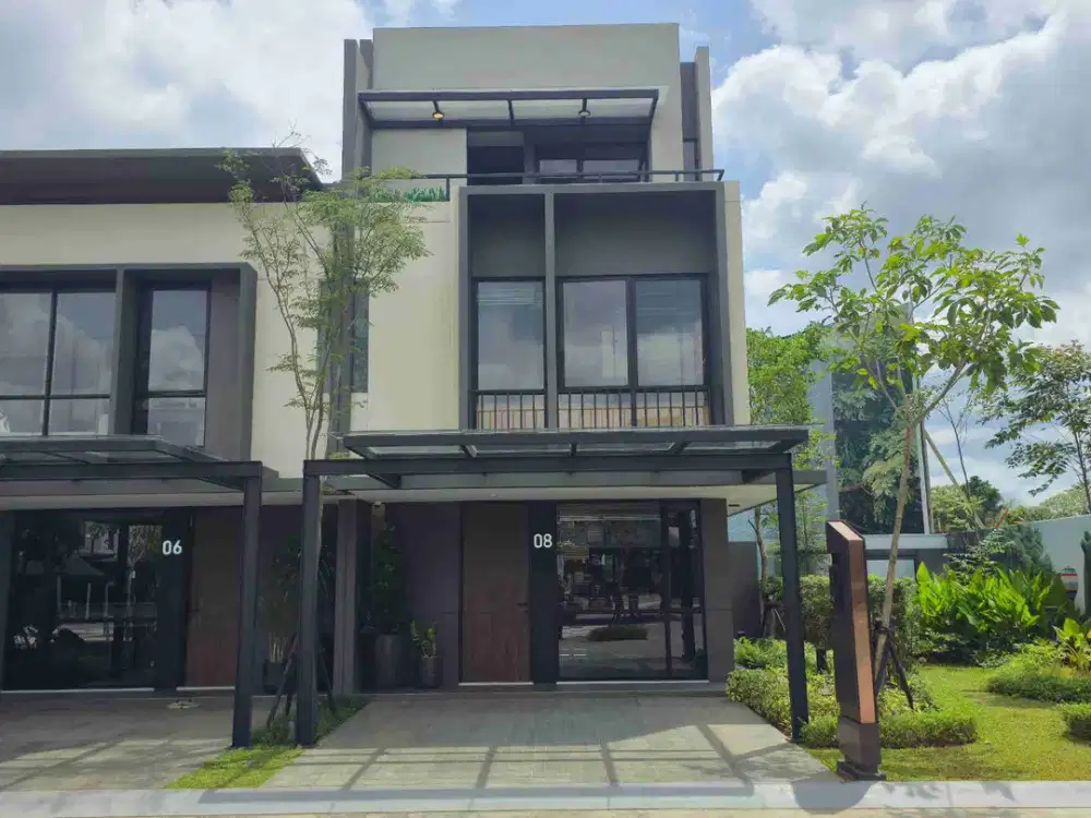 Rumah Dijual Park Serpong Tipe GoldTops 3 Lantai 4 KT By LippoLand DP 0% Nempel Gading Serpong