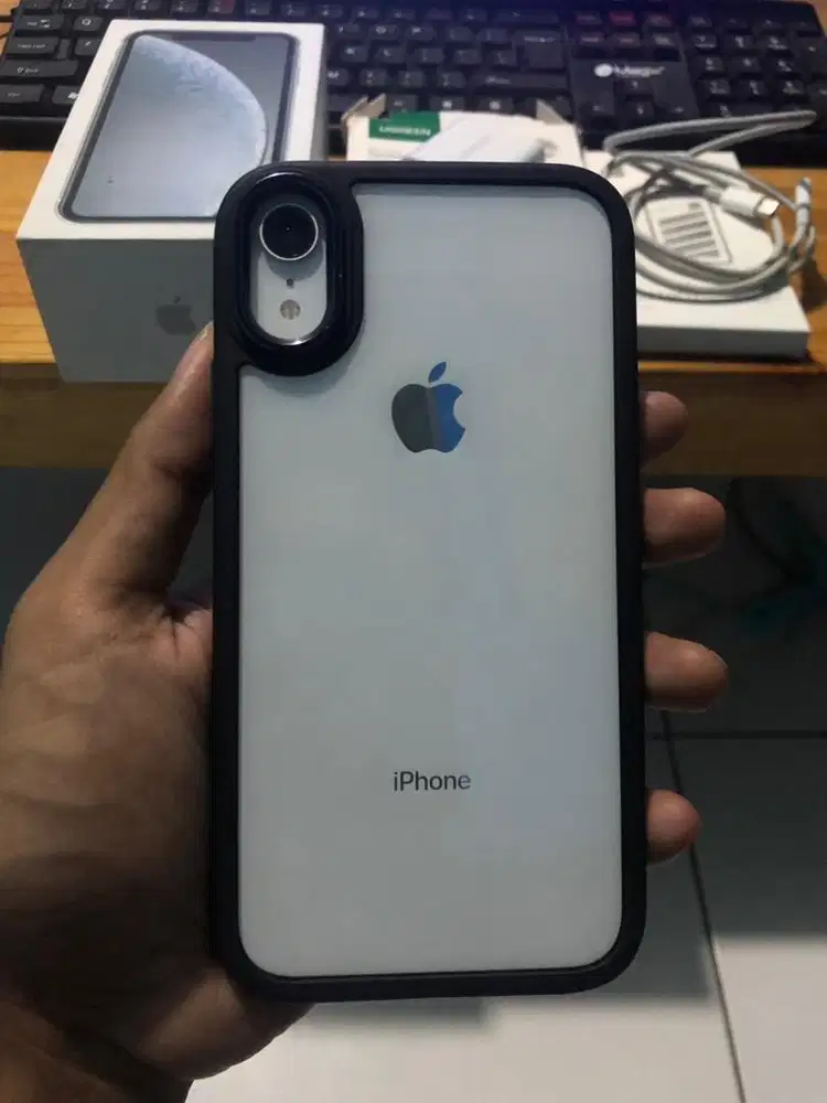 iPhone XR 64GB Like New