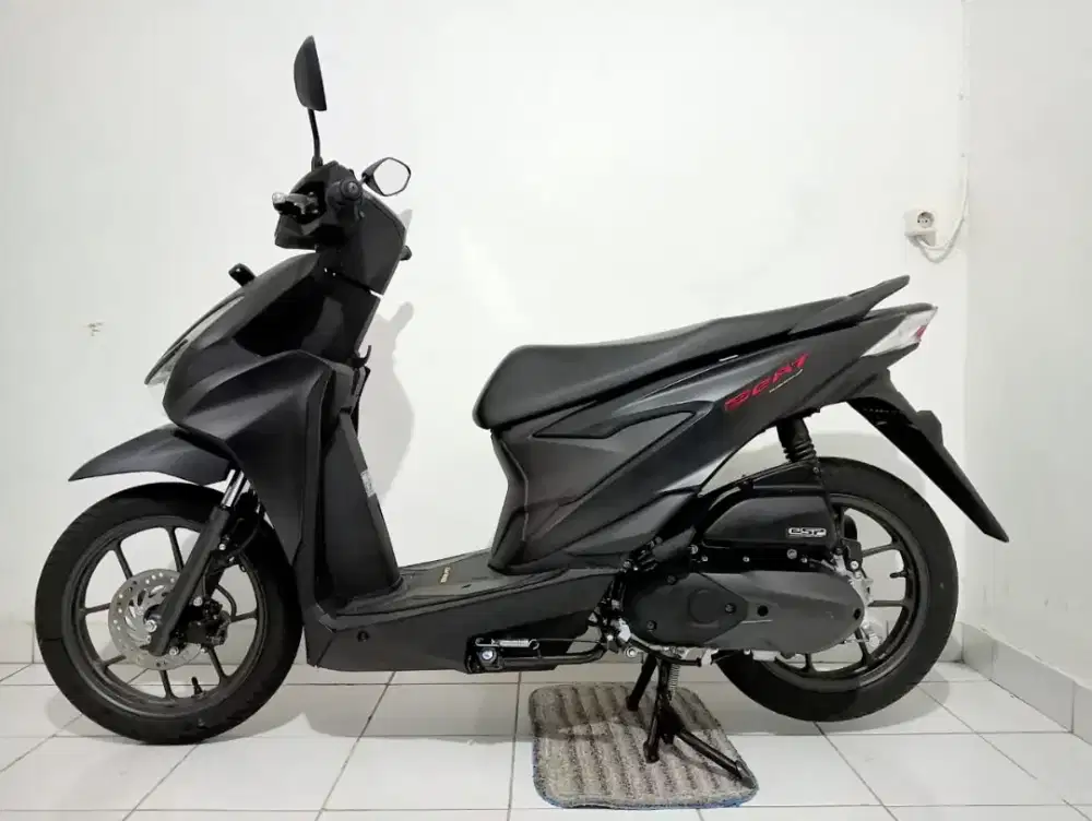 Honda beat deluxe remote 2 CBS ISS bulan 9 low KM