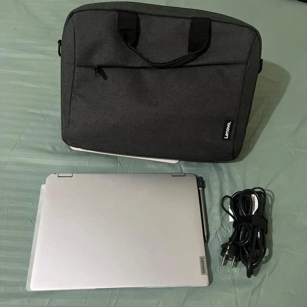 Laptop Lenovo Ideapad Flex 5i 14IAU7