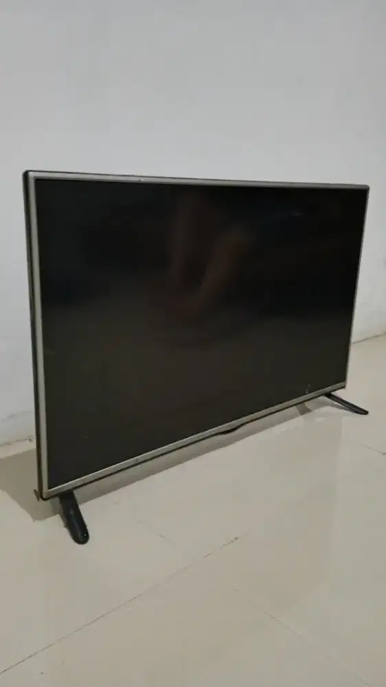 Tv LED 42inch merk LG