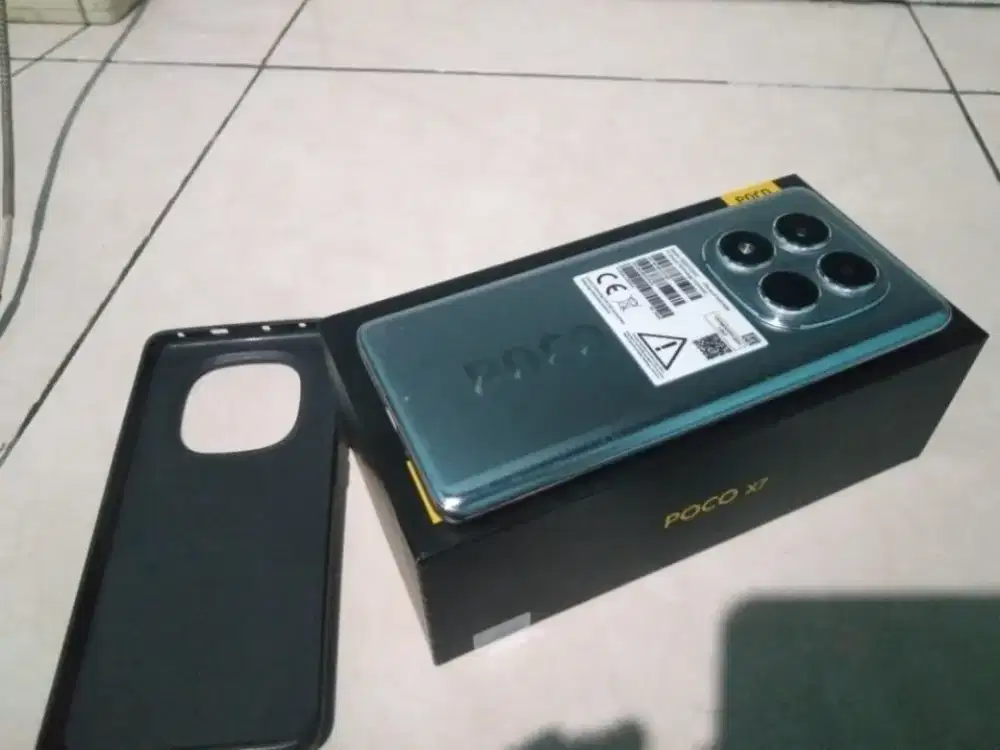 Jual poco x7 8/256 5g full set garansi resmi