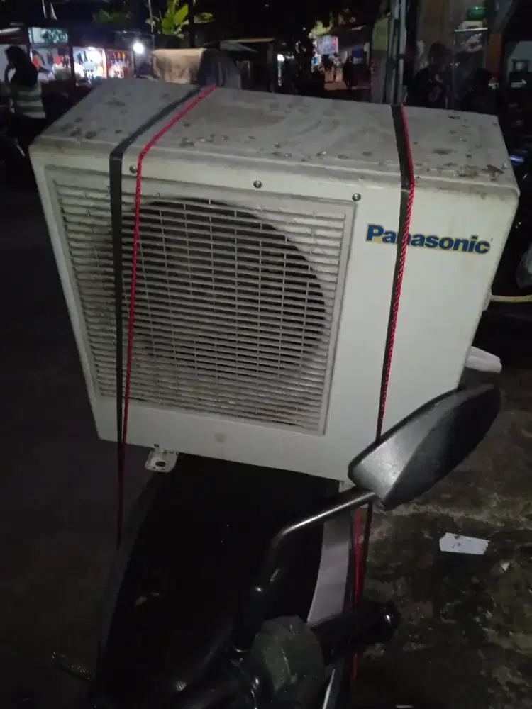 DIJUAL AC PANASONIC 1/2 PK MASIH NYALA DINGIN BGT