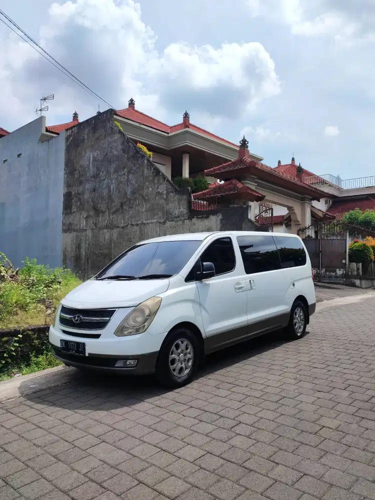 Hyundai H-1 Elegance 2010