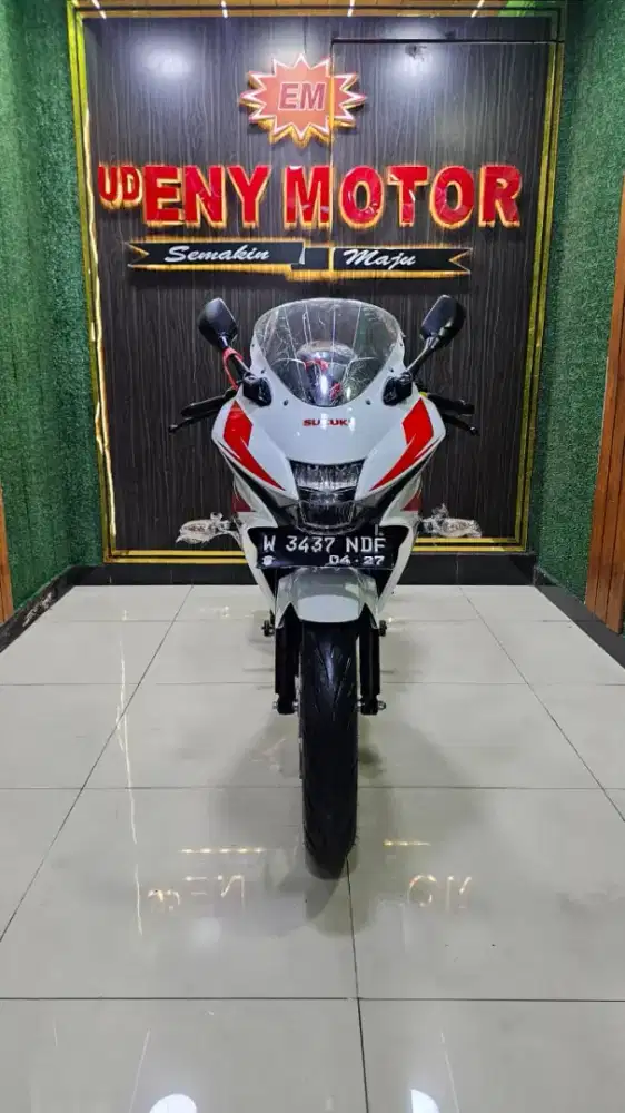 ENY MOTOR - SUZUKI GSX R 150 2017 - LOW KM