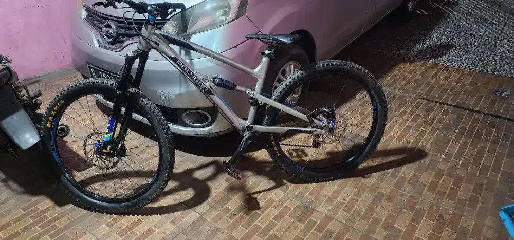 Sepeda Polygon siskiu D7 OLD
