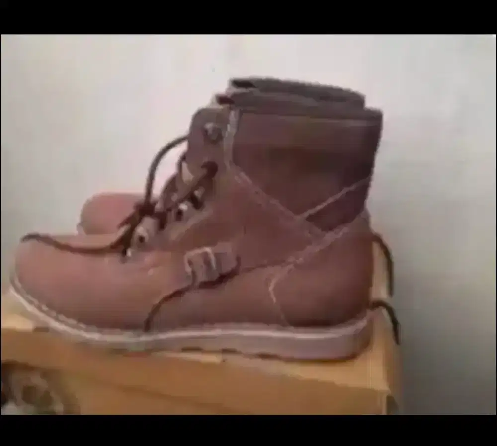 Sepatu boots size 44 sepatu size 44 sepatu 44 sepatu 43 sepatu size 43