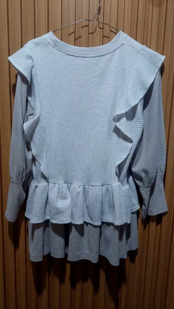 Priloved Baju dan Rok  Wanita