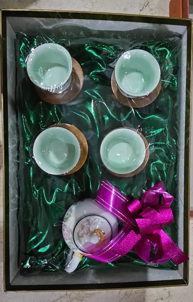 1 set teko dan cangkir cantik teh 63