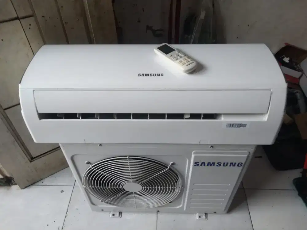Jual ac samsung 1/2 pk R410 lowwat 360 watt kondisi 95% ori semua