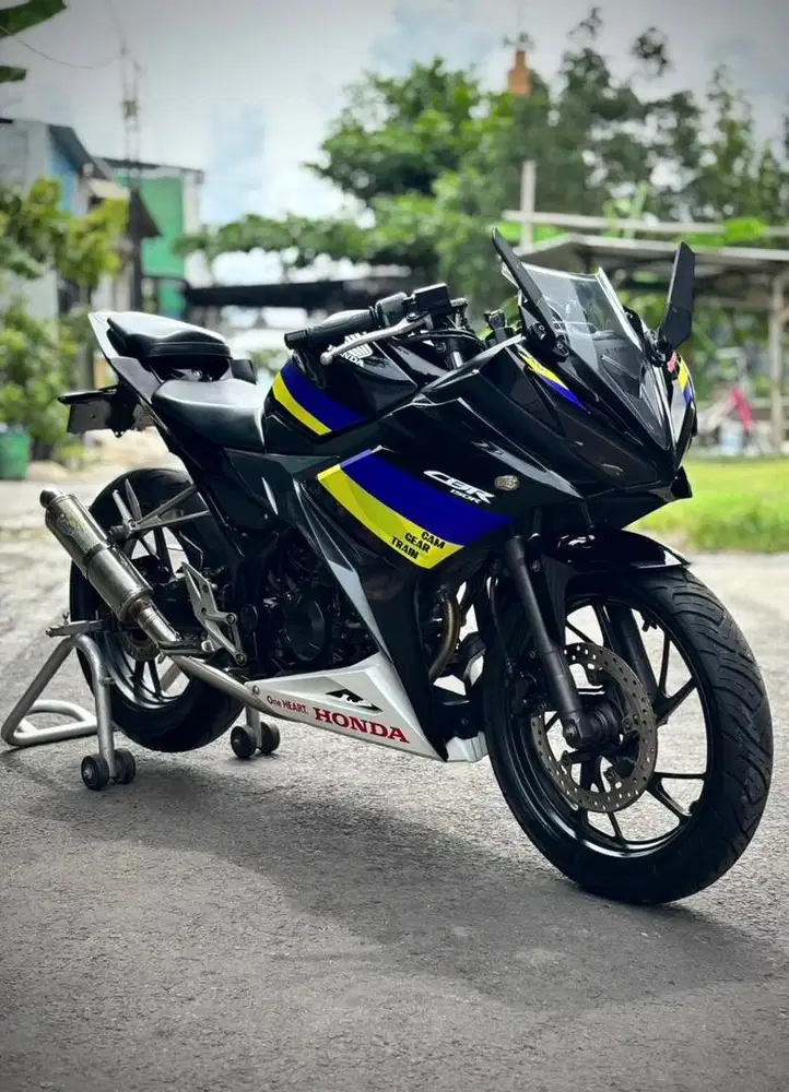 HONDA CBR 150R LED AD Wonogiri Siap Gass