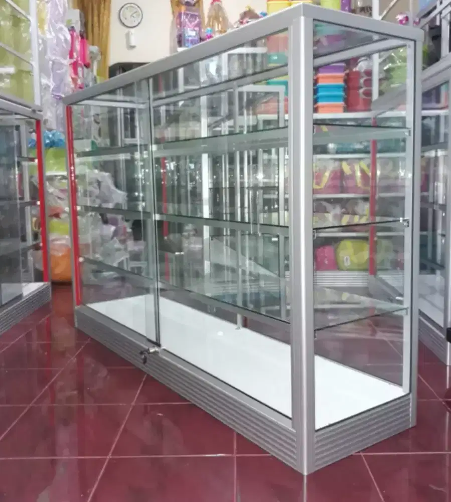 Etalase 1,5 Meter × 1 Meter Buat Toko,Warung