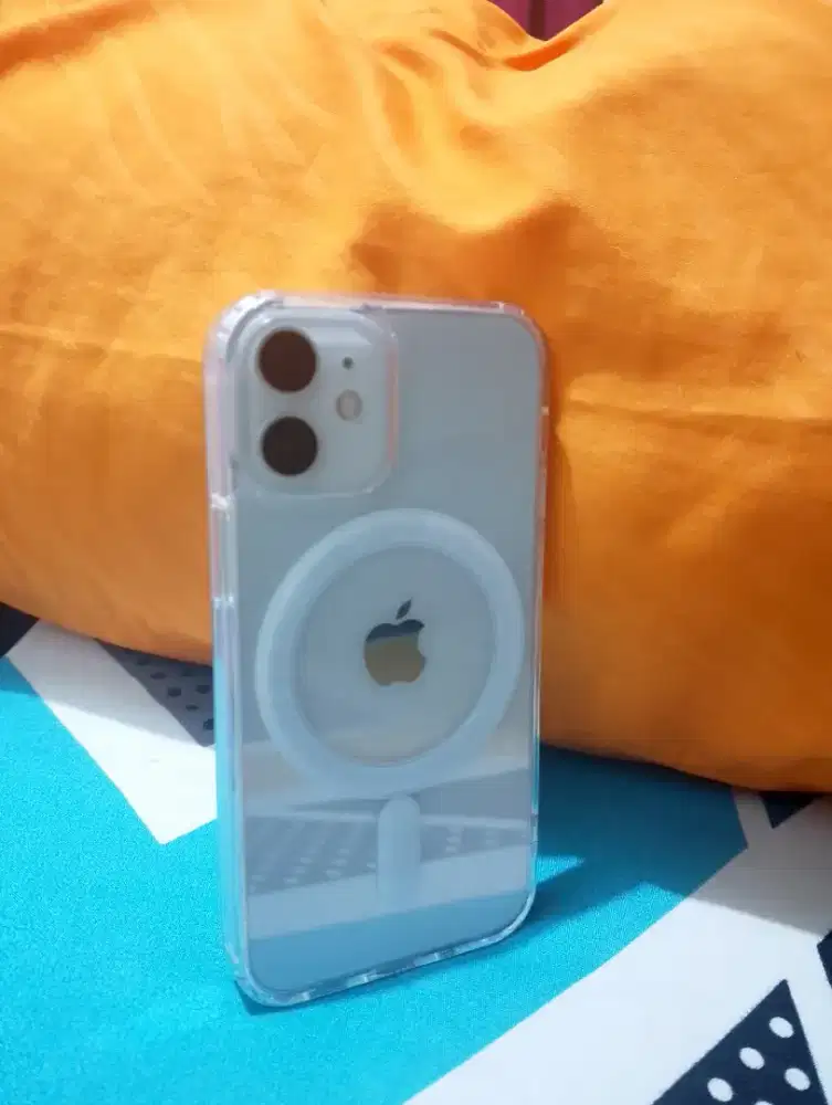 iPhone 12 mini 64 white LL/A all operator