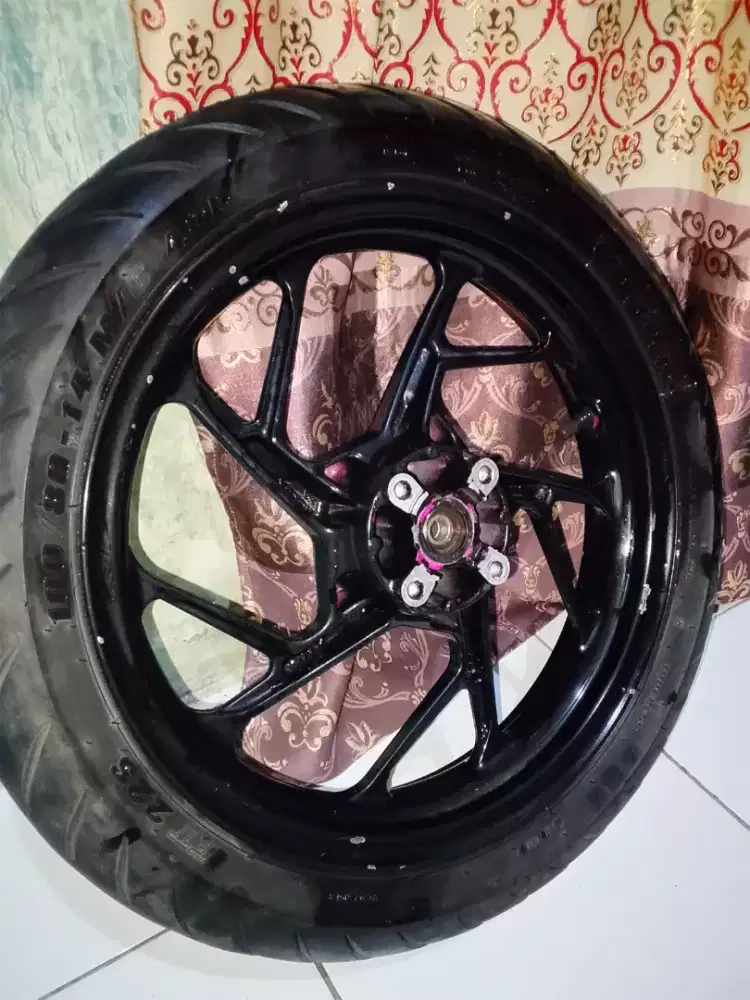Velg Honda Vario 160
