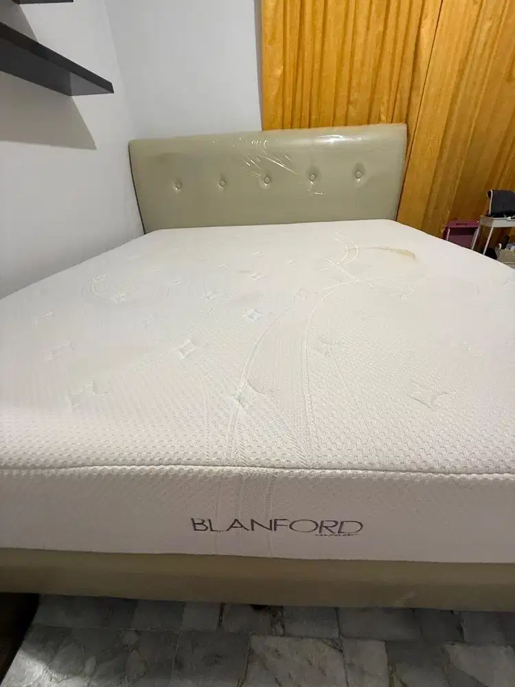 Spring bed simmons type blanford