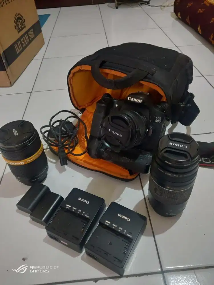 PL CAMERA SLR MEREK CANON EOS 60D