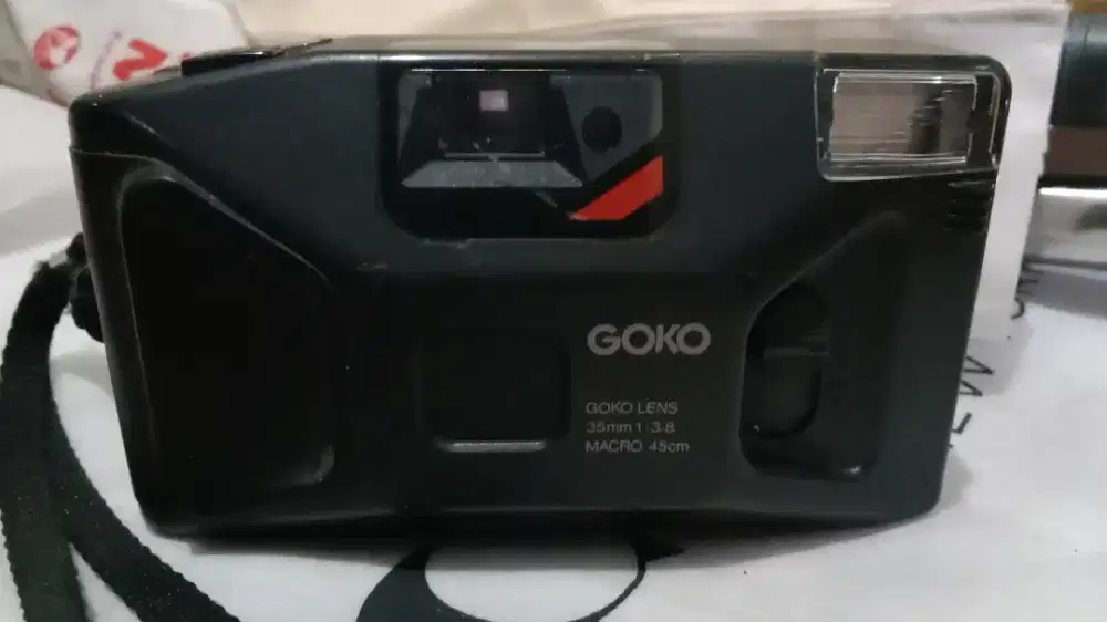 Kamera jadul pajangan atau restorasi