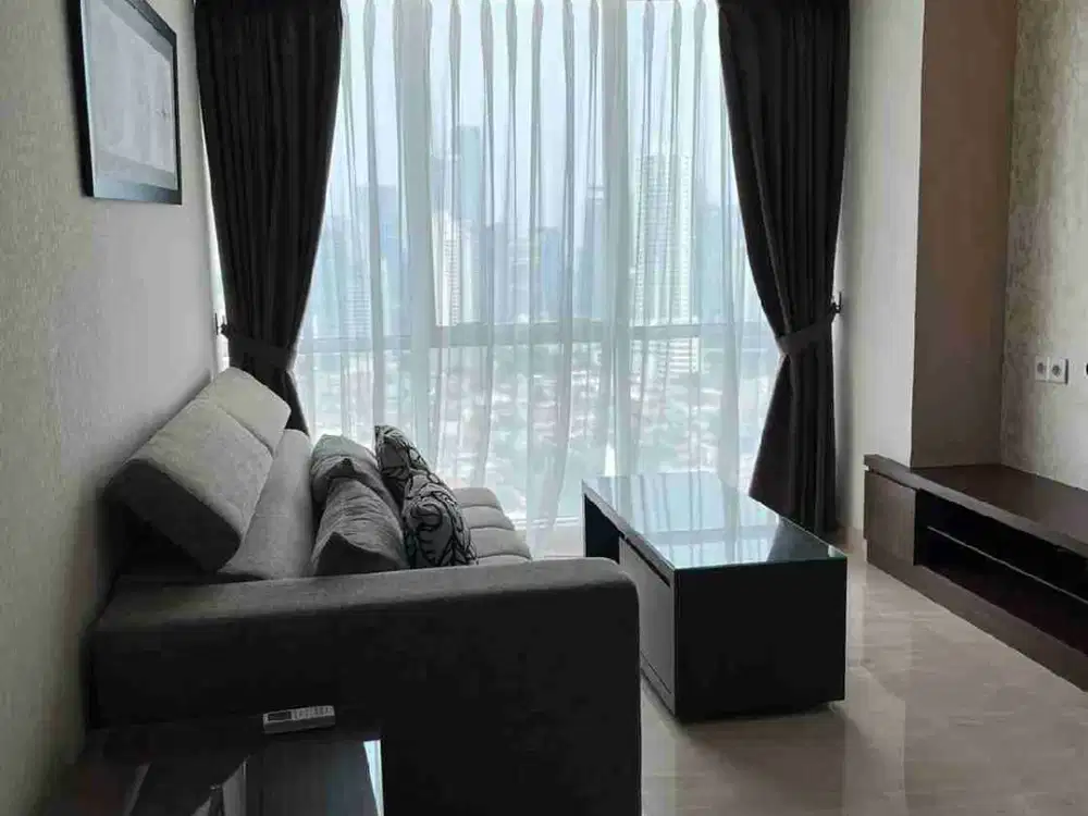 Disewakan Apartemen Sky Garden – 2BR High Floor, 93 sqm, Include IPL!