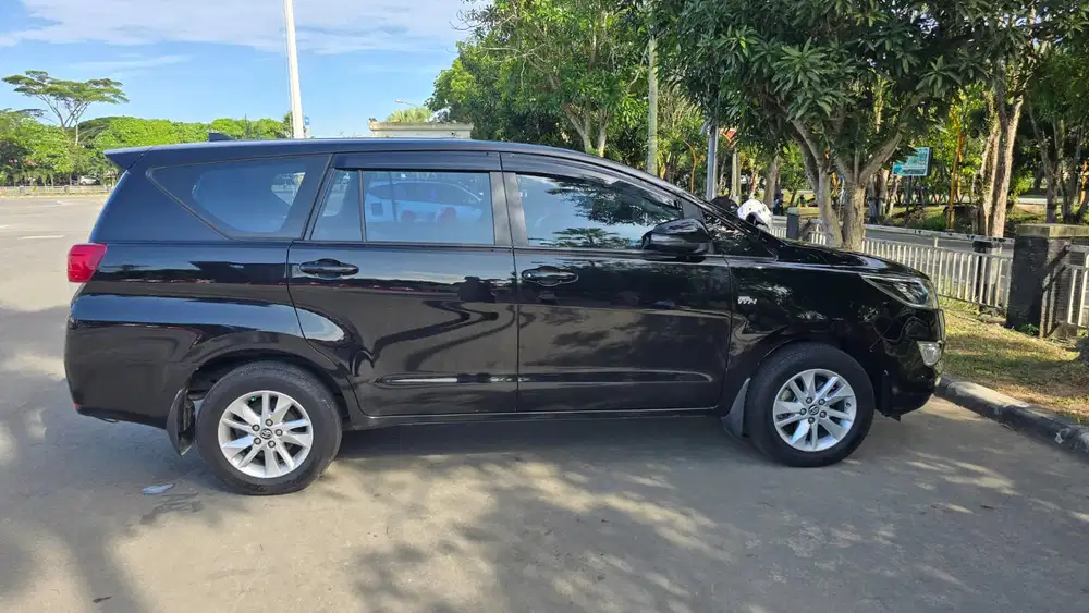 Toyota Kijang Innova 2018 Bensin
