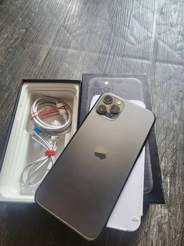 Iphone 11pro 256gb ex inter imei regist beacukai warna space grey