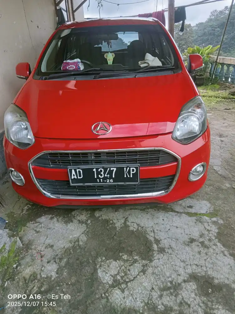 Daihatsu Ayla 2016 Bensin,pajak baru, ban sudah ganti ukuran avanza