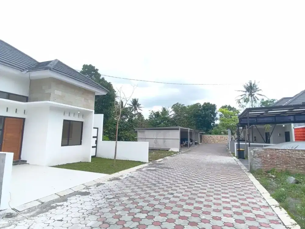 300 m Jalan Kaliurang; Perumahan Jogja One Gate Sistem Dekat Kampus UII