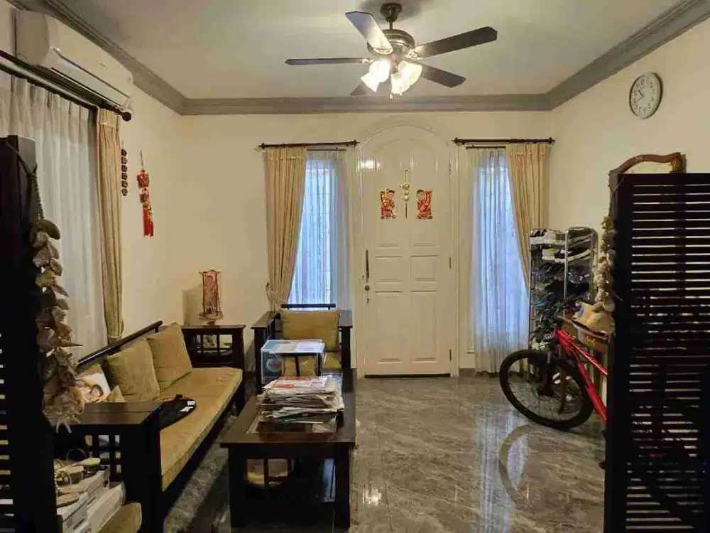 Rumah Mewah Murah baru Renovasi Siap Huni