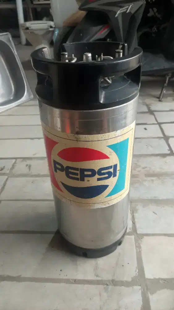 WATER TANK PEPSI 20 LITER TINGGI 56 CM DIAMETER 23.9 CM