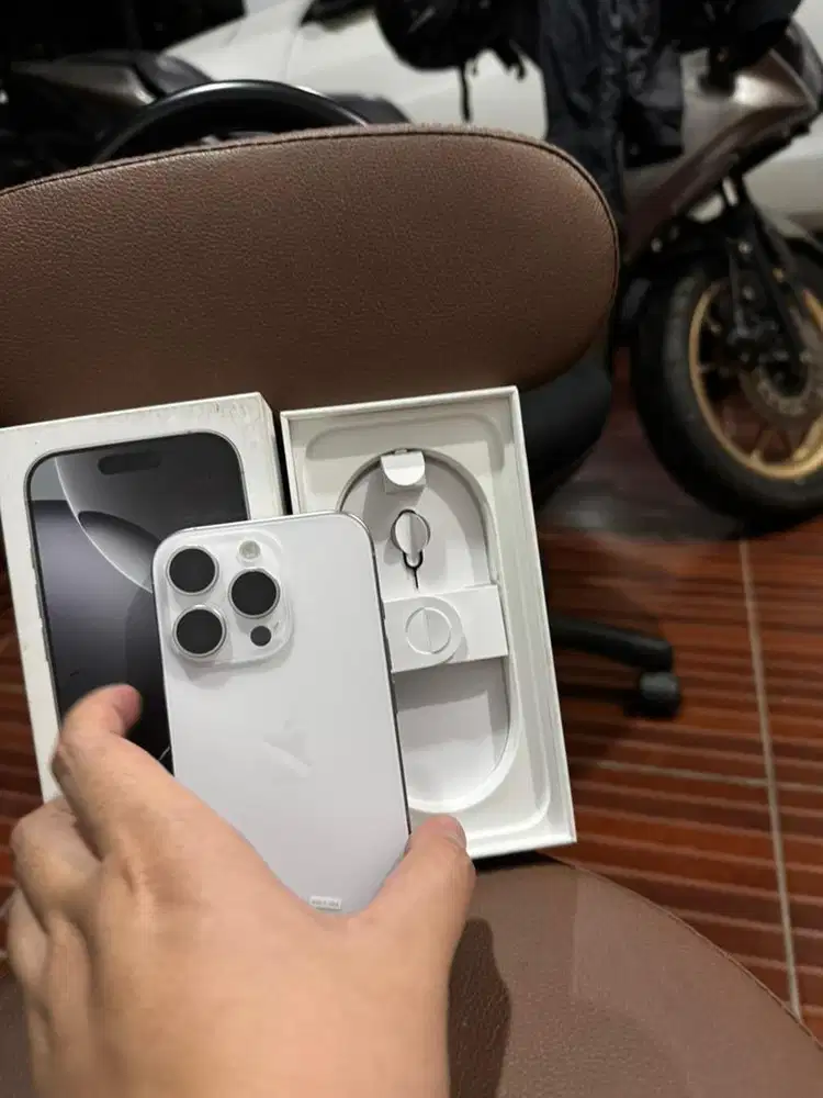 iphone 16 pro 512gb garansi resmi ibox indonesia