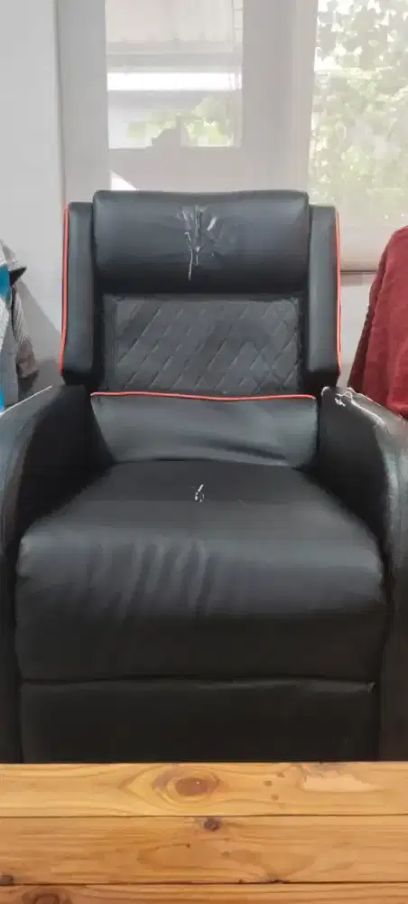 Jual murah sofa gaming, bisa buat tidur