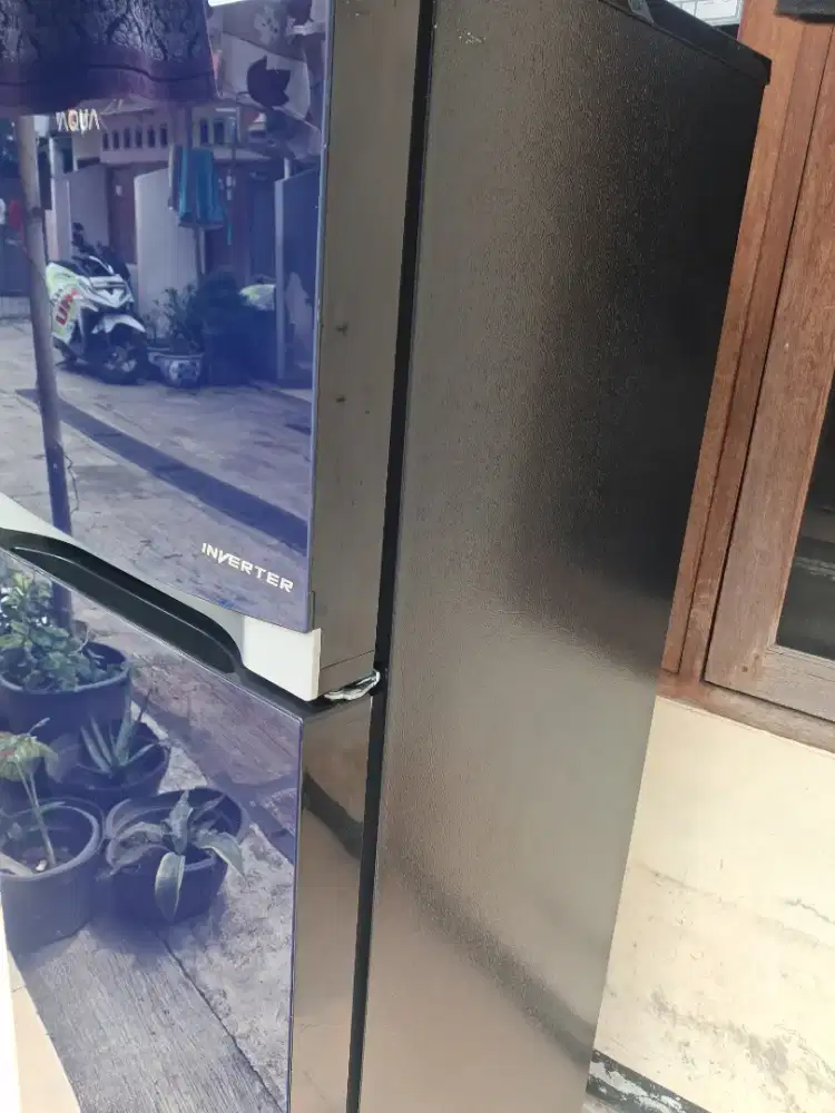 Kulkas inventer 2 pintu