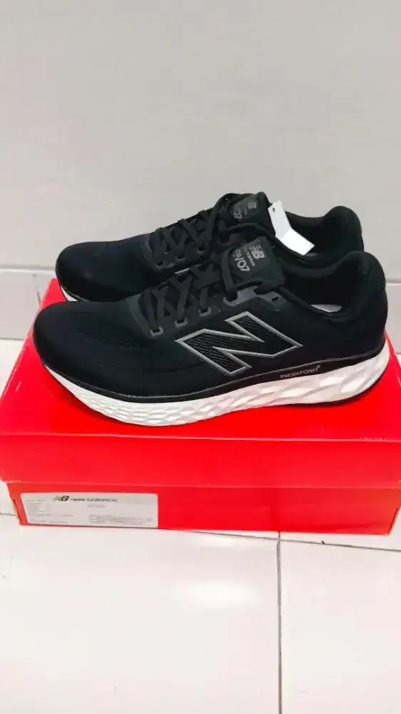 New Balance NB Evoz Freshfoam