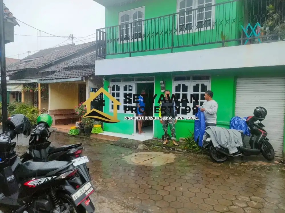 Dijual rumah dua lantai murah dekat Jalan Magelang, Margorejo, Tempel, Sleman