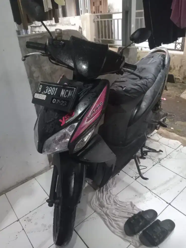 Vario karbu 2008 plat b Tanggerang BPKB only