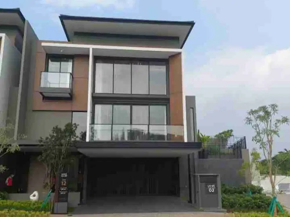 Rumah mewah navapark