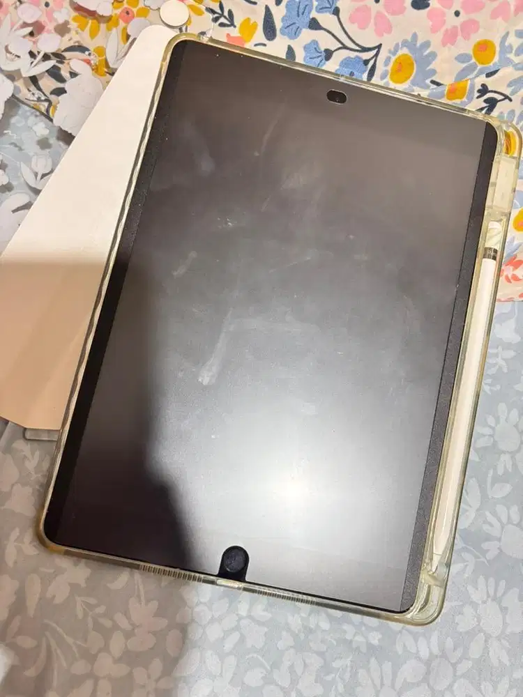 Ipad gen 9+Apple Pencil gen 1 (Second)